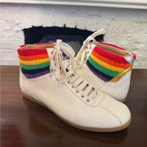 Gucci Cream Sneakers with Rainbow Accents